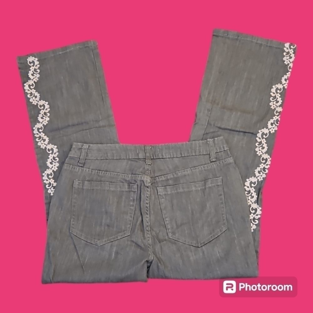 5/$25 VTG DENIM 24/7 Floral Embroidered Midrise Trouser Wide Leg Ankle Jeans